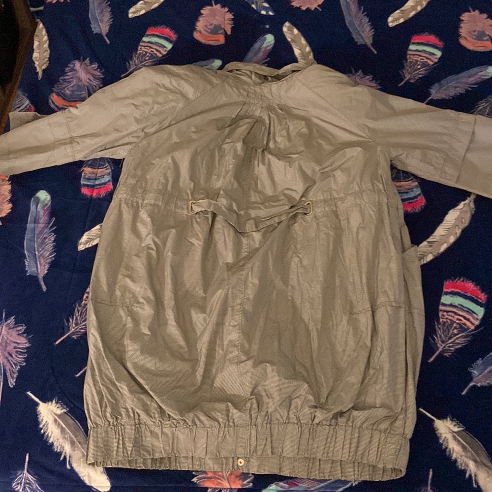 Beautiful Light Jacket - image 7